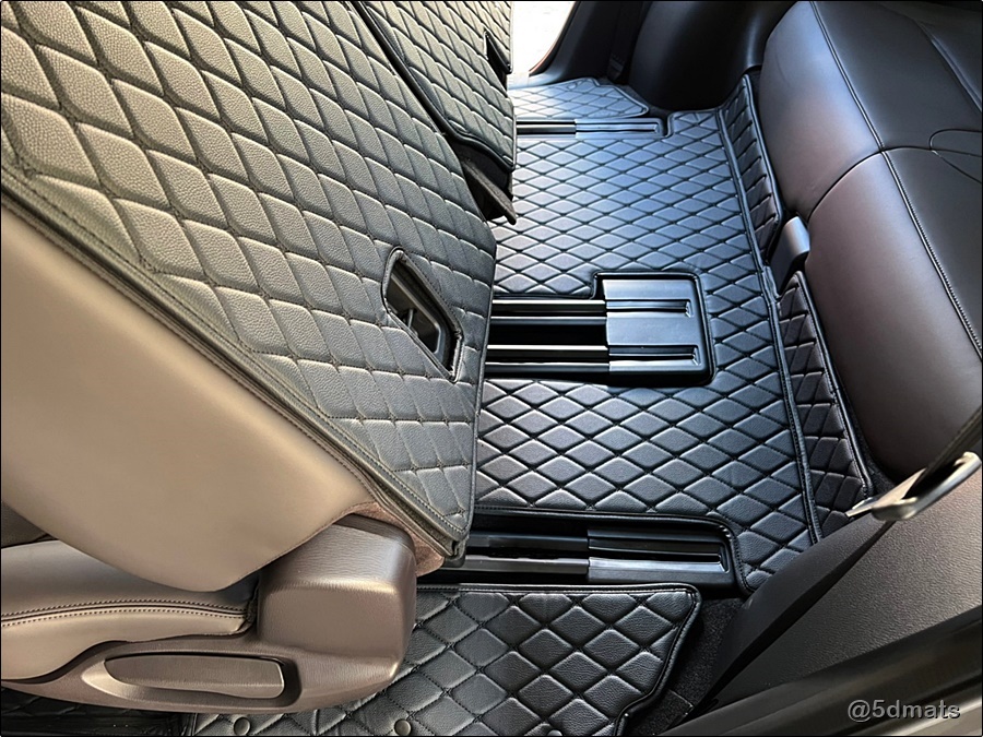 พรมปูพื้นรถยนต์ 6D MAZDA CX-8 (2019-25) พรม6D หนานุ่ม เข้ารูป เต็มคัน