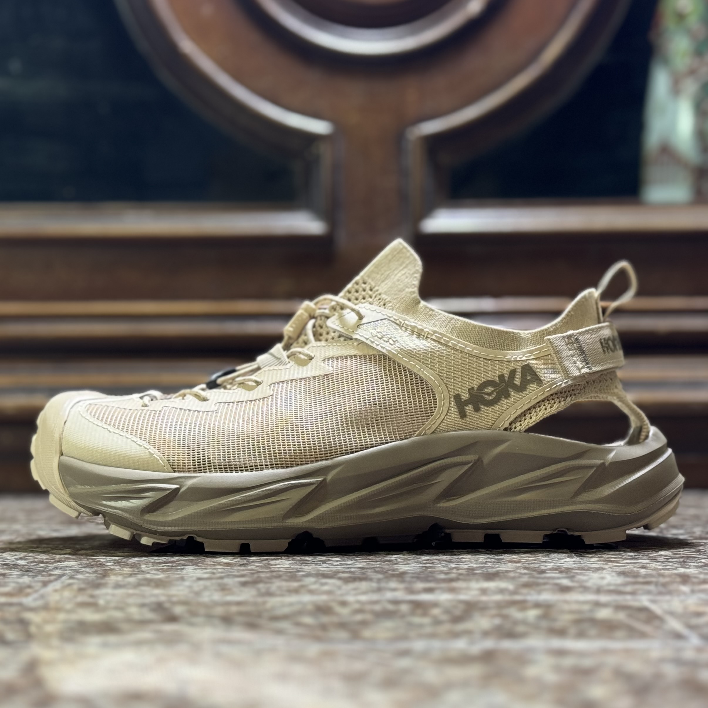 รองเท้า HOKA Hopara 2 ‘Shifting Sand/Dune‘ (M9US)