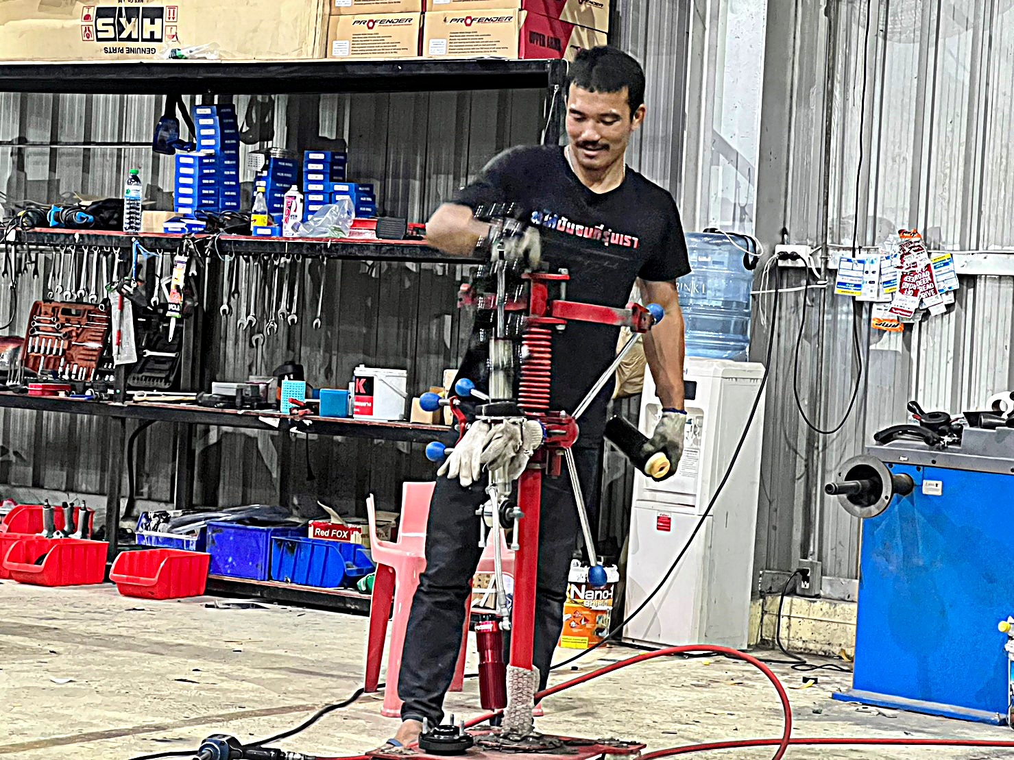 FORD RANGER NEXTGEN เน้นสเป็ค ล้อไม่ยื่น ยางใหญ่