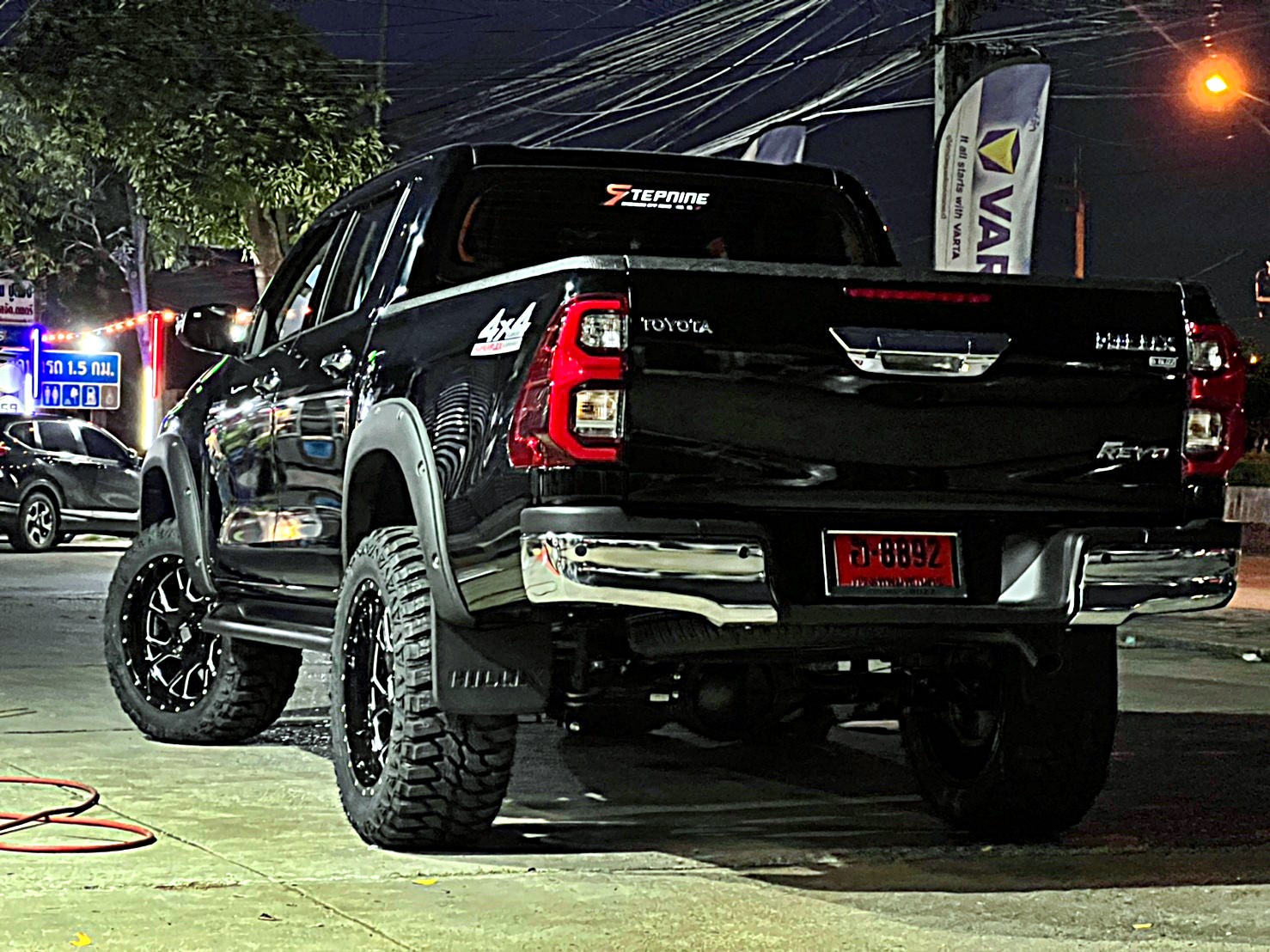 REVO_ทรงเมกา ยกแบบโช๊คเดิม