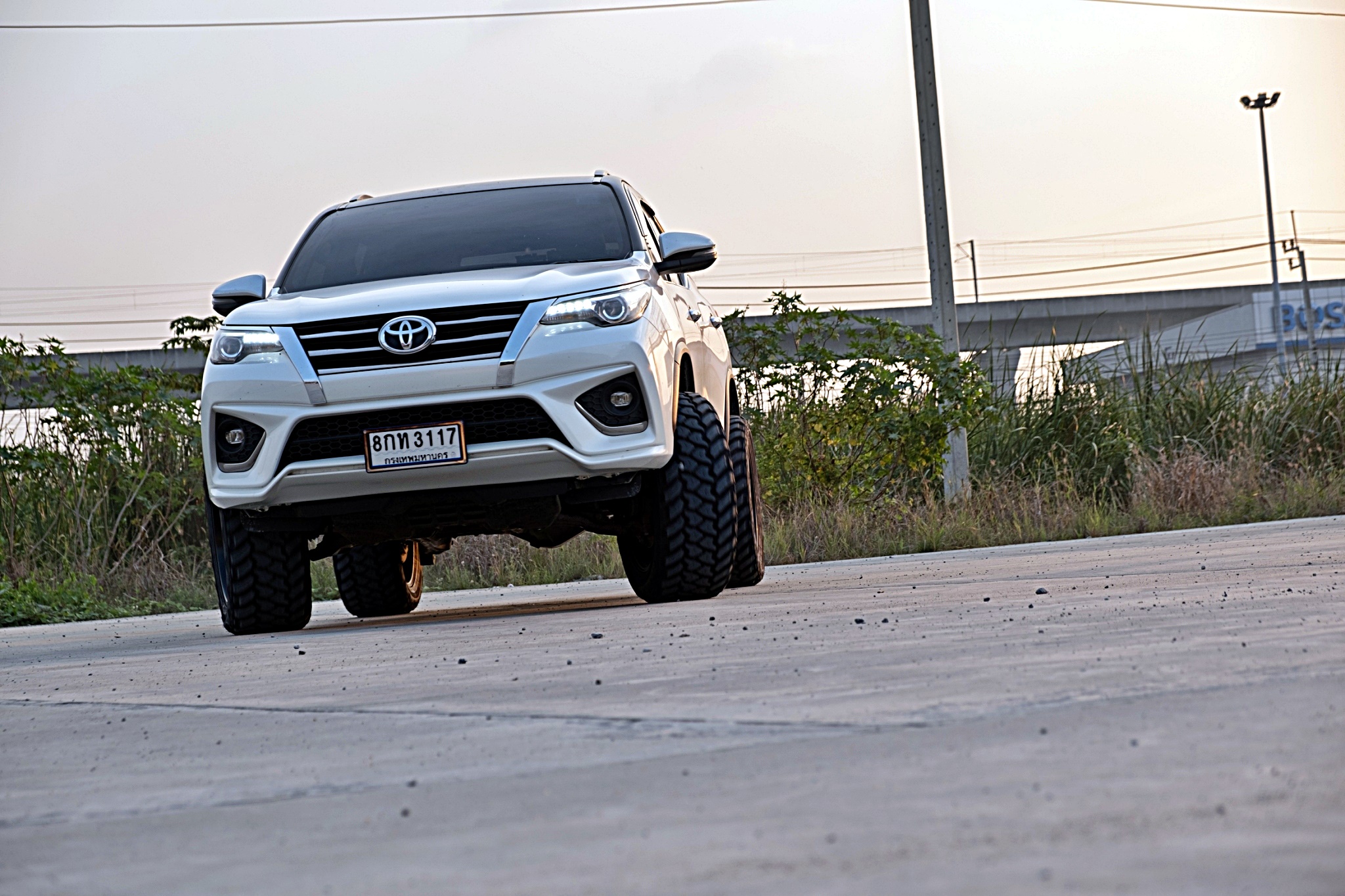 TOYOTA FORTUNER ทรงเมกาที่ STEP9