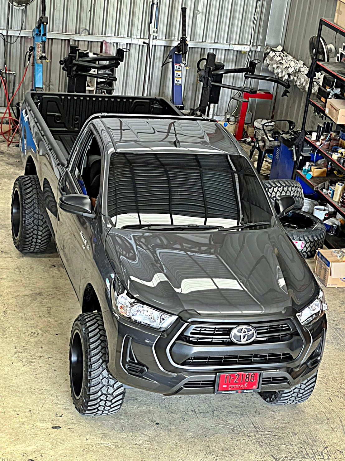 #TOYOTA_REVO_หัวเดียว จองคิวมาจากสุพรรณบุรี ทำทรงเมกาที่STEP9