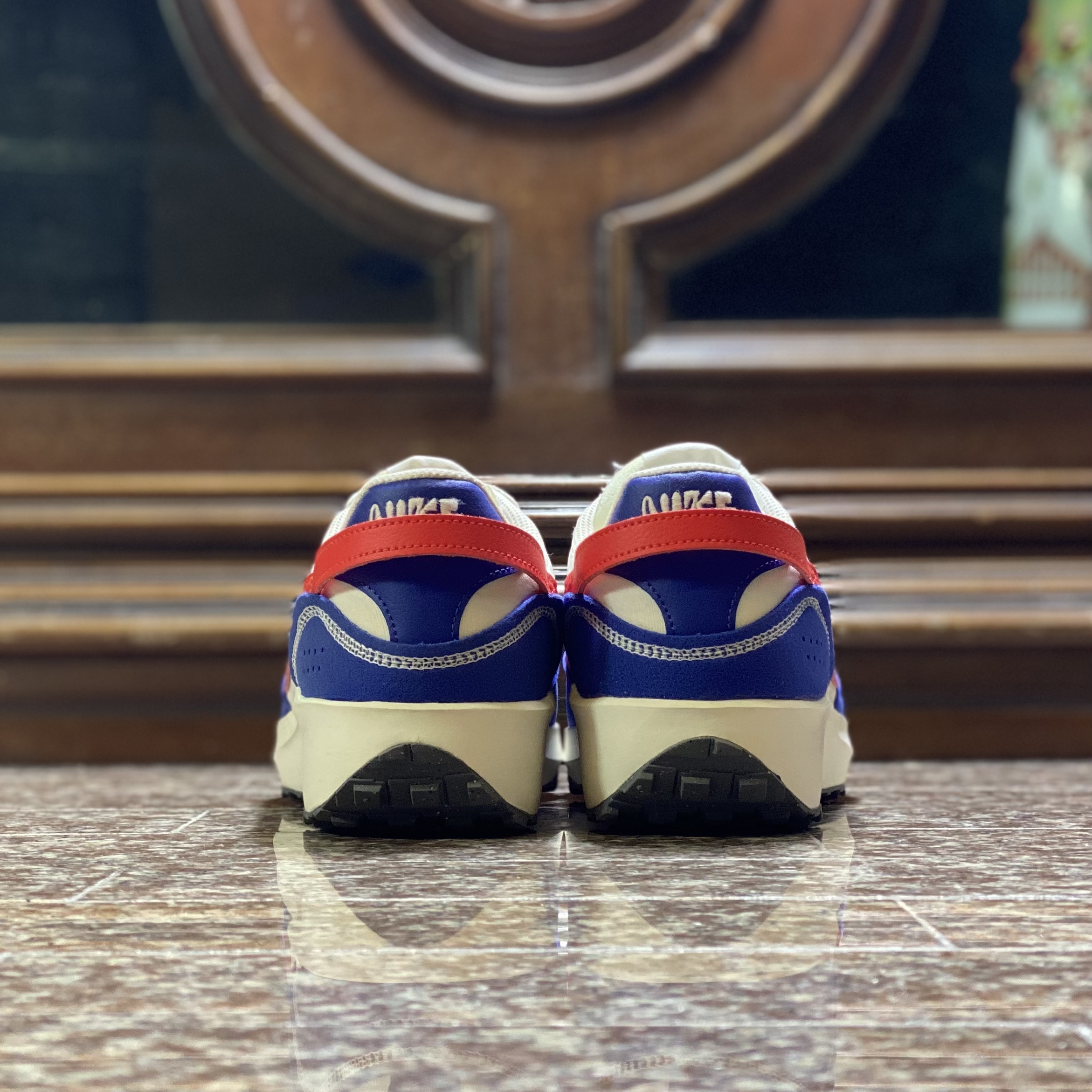 รองเท้า Nike Waffle Debut Swoosh ‘LIMITED’ (M9US)