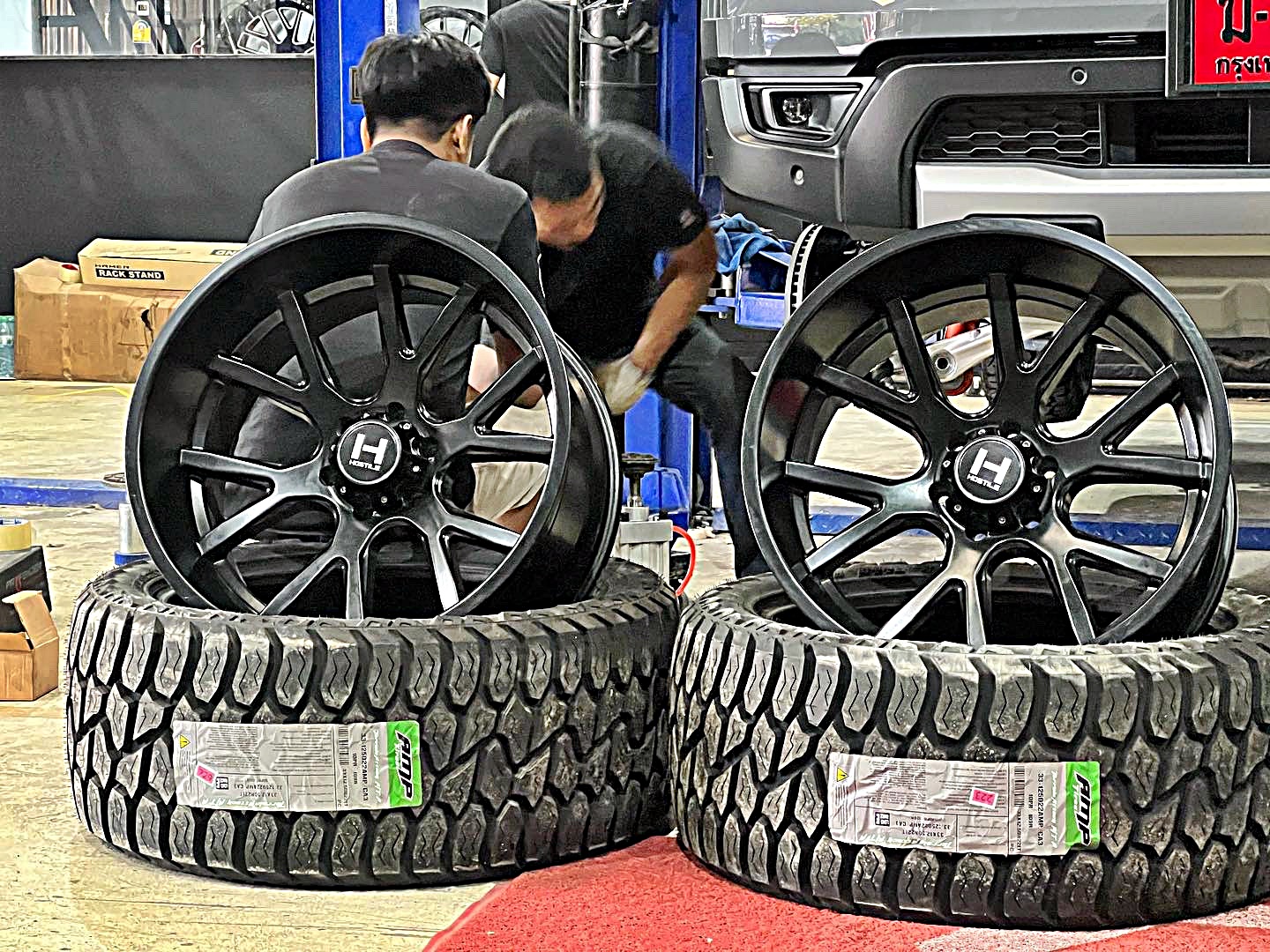 ส่งงาน RAPTOR V6 หล่อจบ ที่ Step9 ล้อแท้ HOSTILE H113