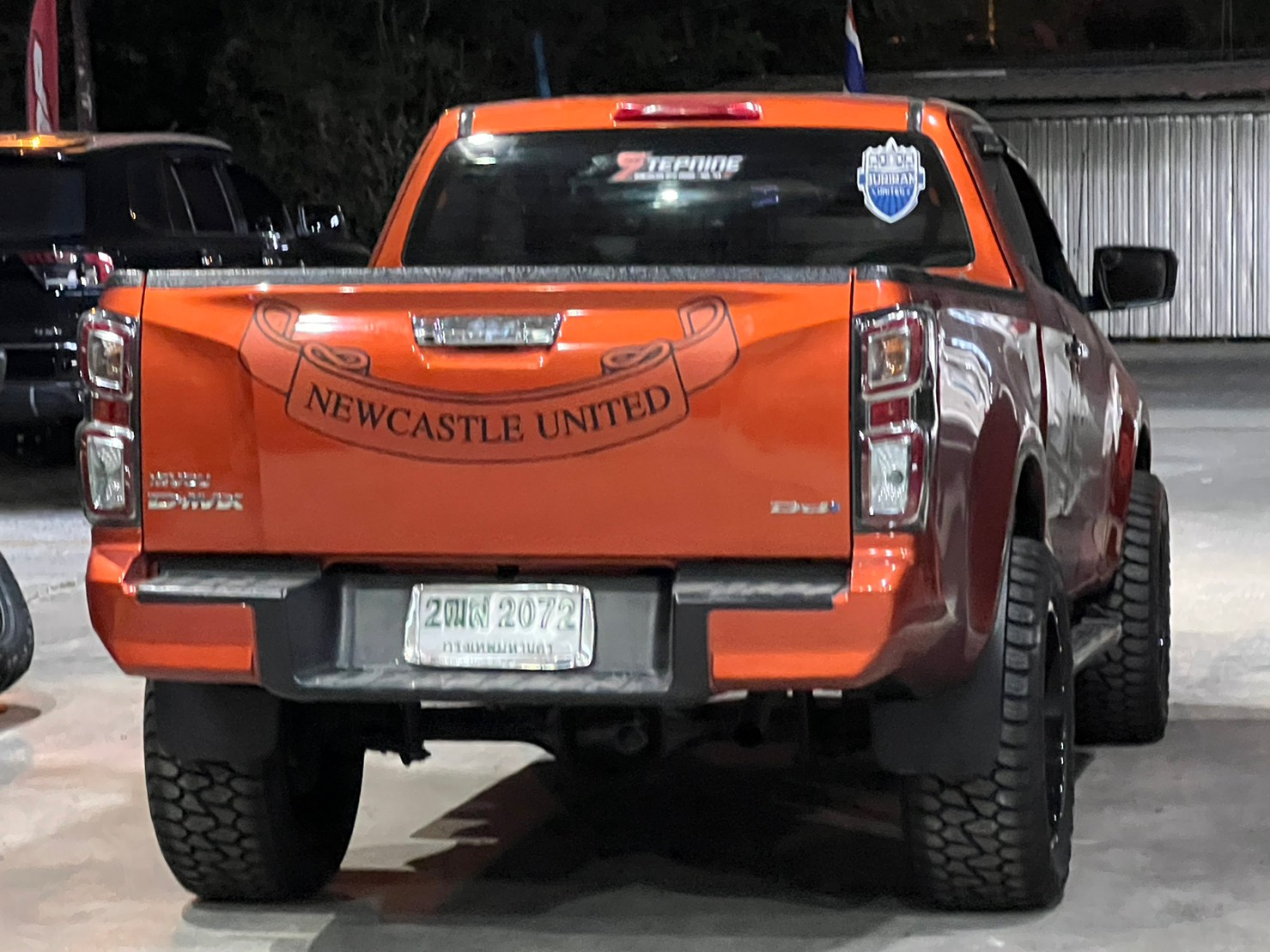 ISUZU D-MAX แต่งทรงเมกาที่ STEP9