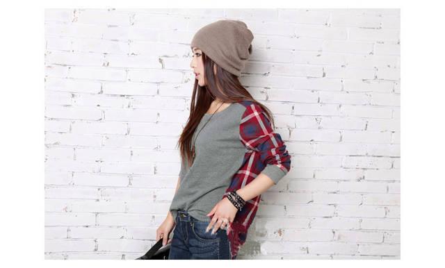 เสื้อแขนยาว ด้านหน้าสีเทาด้านหลังแต่งลายสก็อต