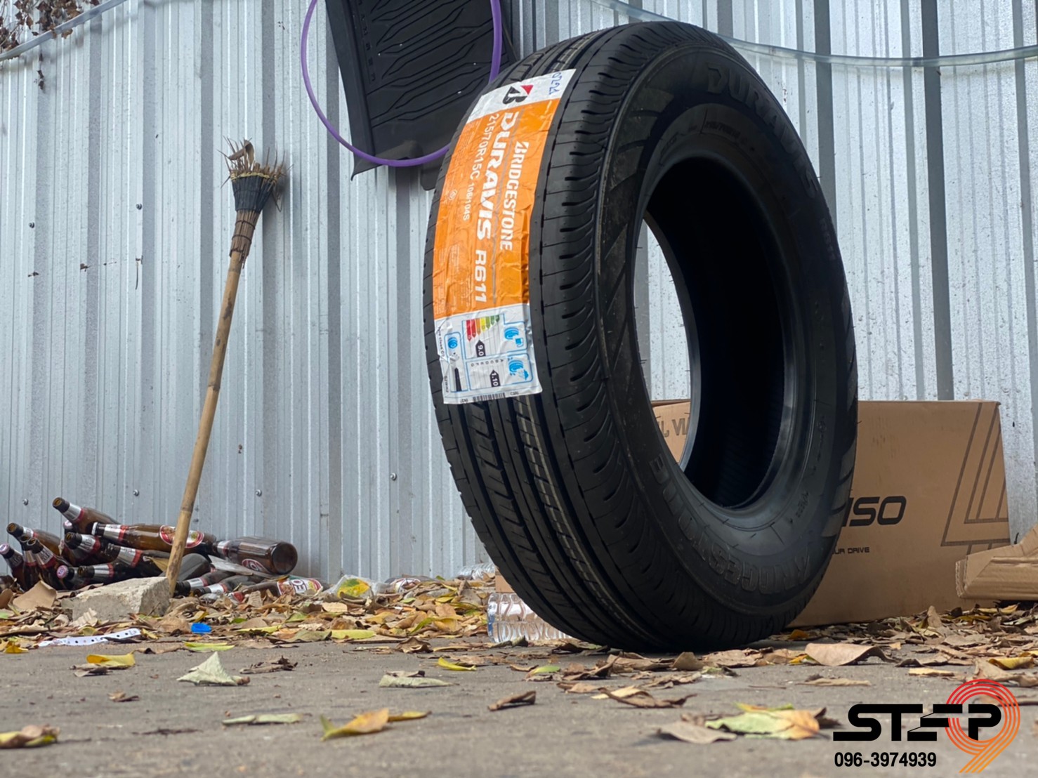 BRIDGESTONE DURAVIS R611 215/70-15 ราคาพิเศษที่ STEP9