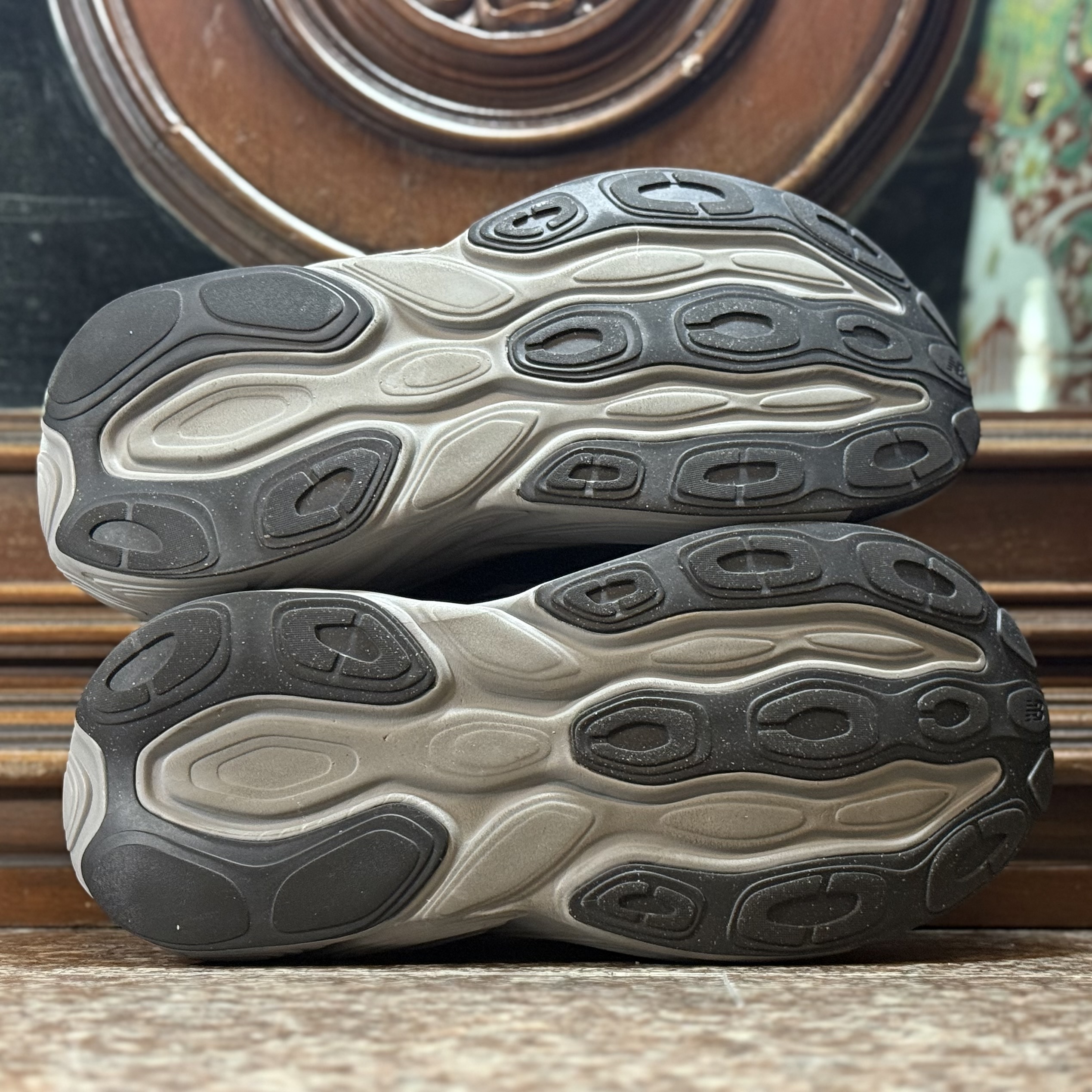 รองเท้าวิ่ง New Balance Fresh Foam X More V5 ‘BLACK’ #มือ2 (M12US)