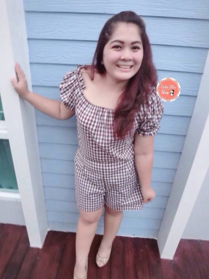 เซตเสื้อกางเกงลายสก๊อตแต่งคอกับแขนกิ๊ฟเก๋