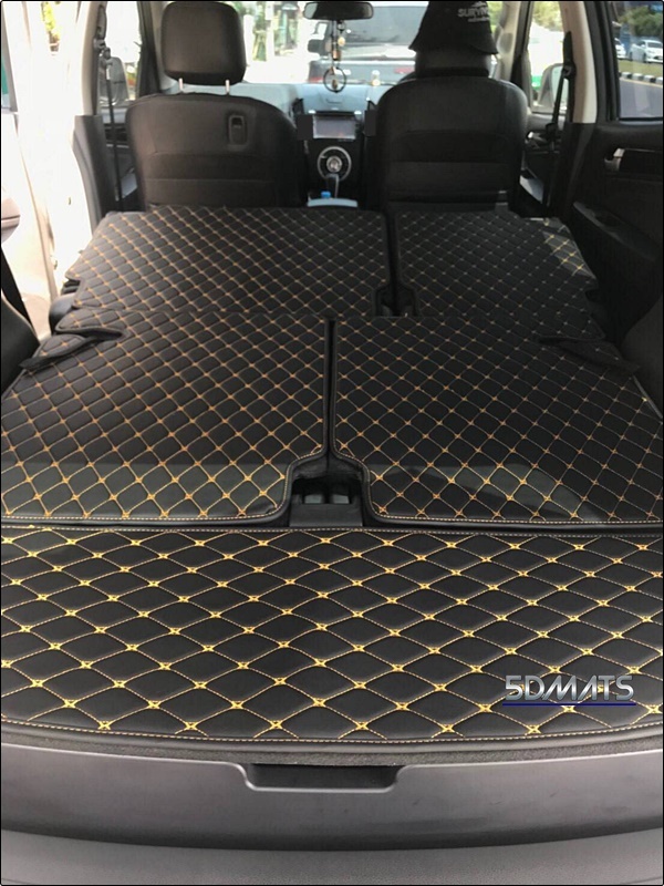 พรมปูพื้นรถยนต์6D ISUZU MU-X พรม6D หนังPVC สีดำด้ายครีม เต็มคัน st