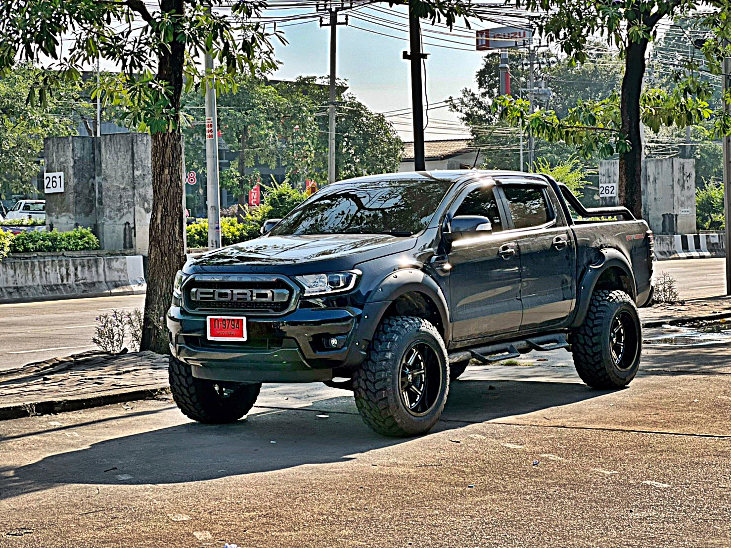 FORD FX4MAX จัดทรงเมกา ที่ STEP9