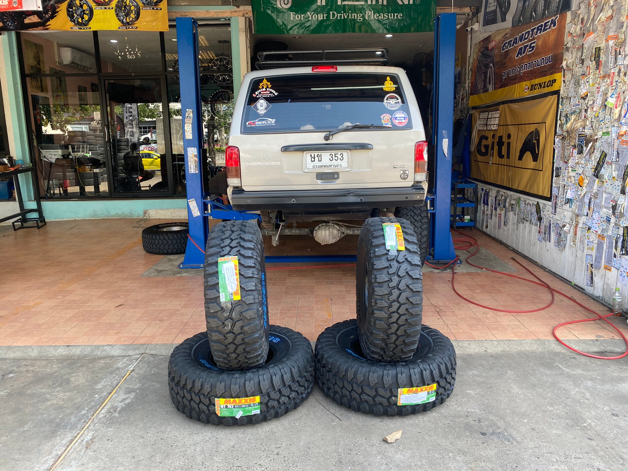 Maxxis mt762 ยางใหญ่ มาแล้ว 35x12.5r15