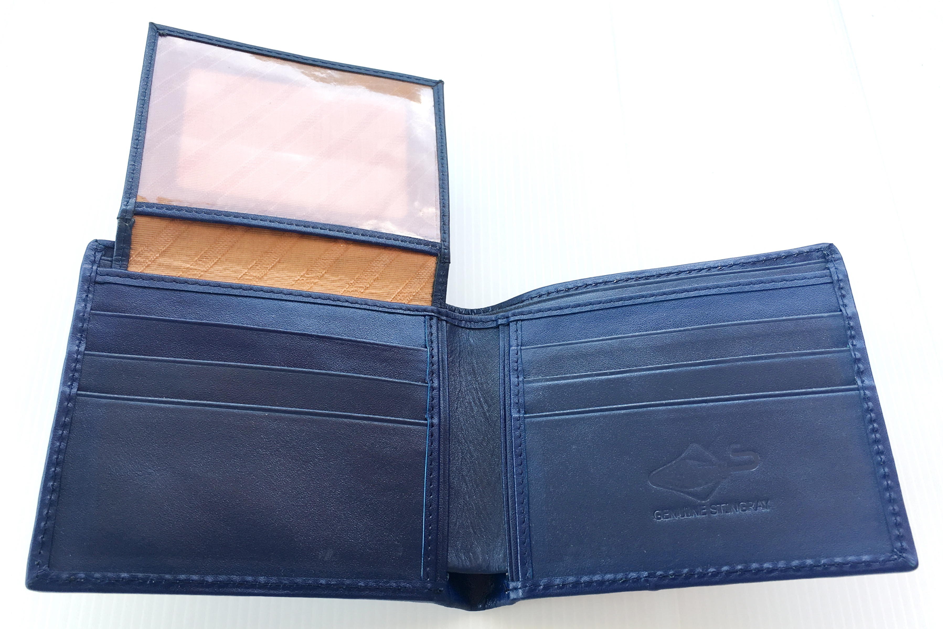 กระเป๋าสตางค์หนังปลากระเบนแท้ แบบสั้น สีน้ำเงิน