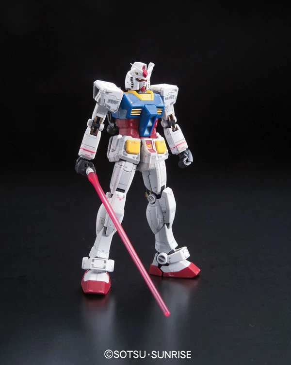 RX-78-2 Gundam (RG) (Gundam Model Kits)