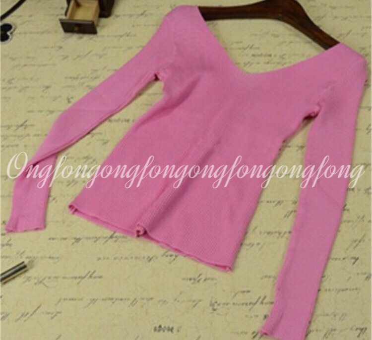 เสื้อไหมพรมคอวี