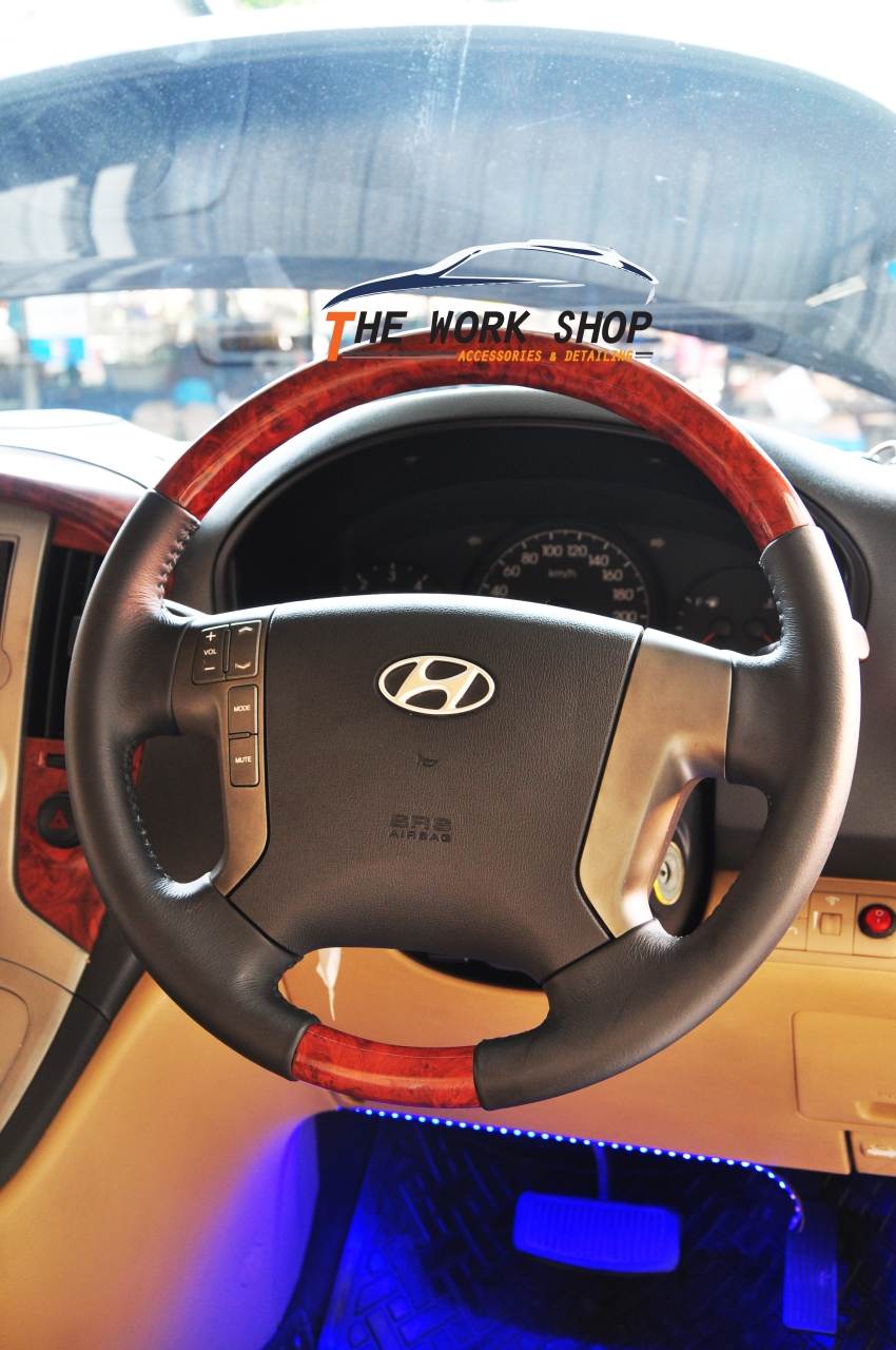 Steering Wheel for H-1 ( พวงมาลัยหุ้มหนัง และลายไม้แบบหรู )