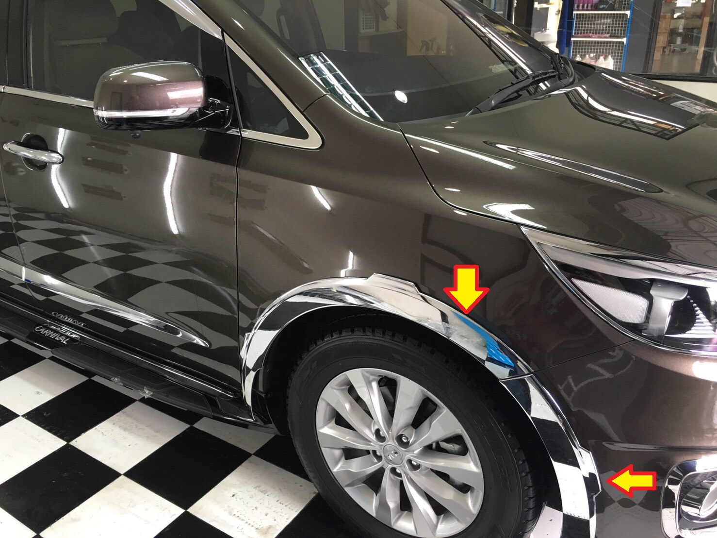 Cover Fender Molding for Grand Carnival2015 | 8 Pcs. ( โครเมี่ยมครอบซุ้มล้อ 8 ชิ้น)