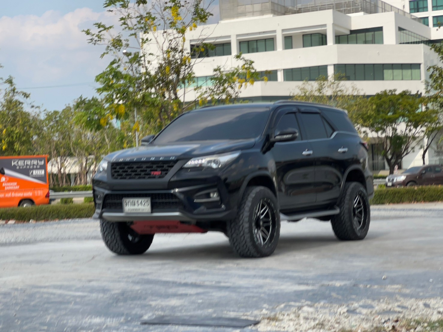 FORTUNER ทรงเมกา