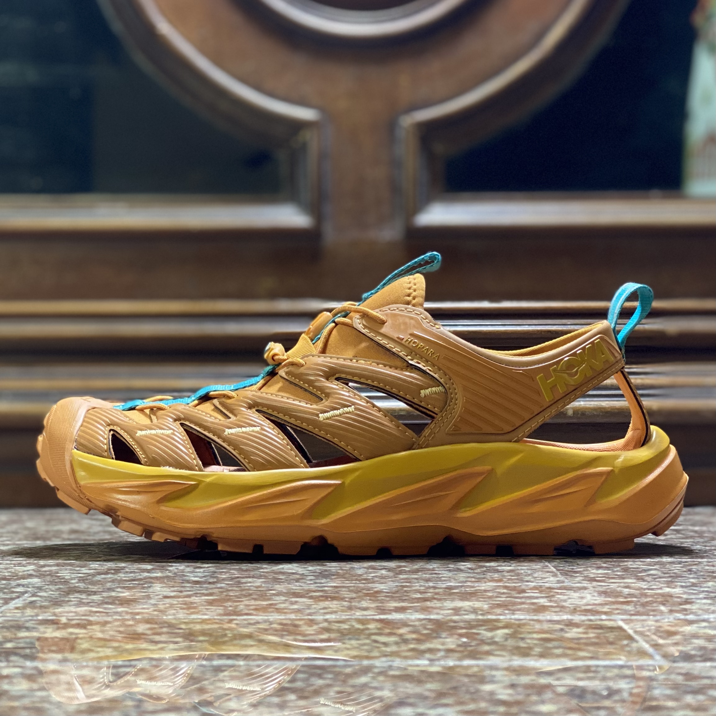 รองเท้า HOKA Hopara ‘Desert’ (M8/9/10US)