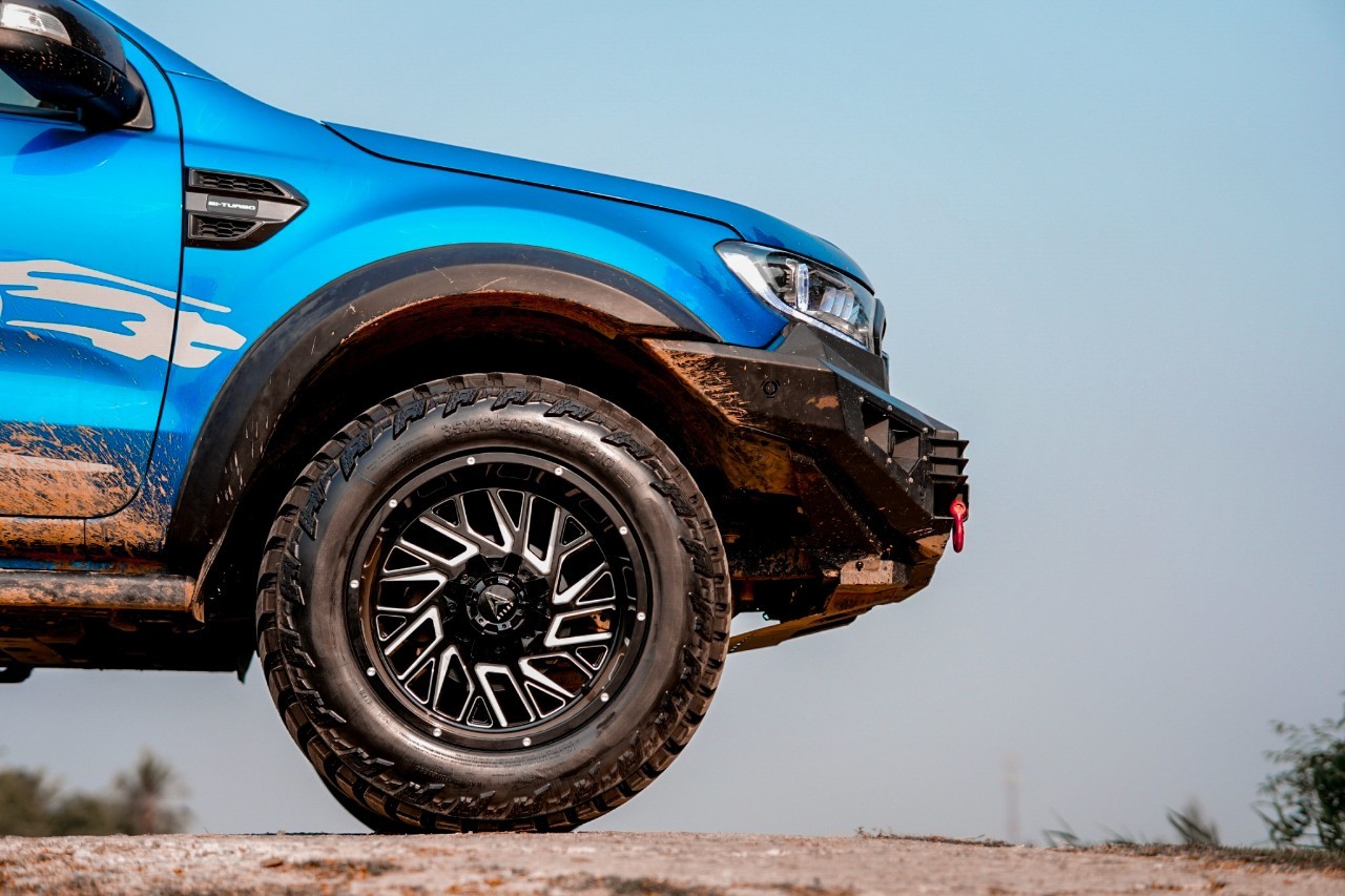 FORD FX4MAX แต่งทรงเมกาที่ STEP9