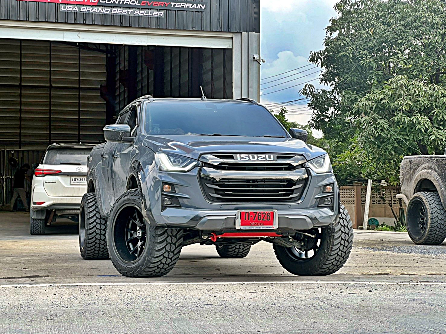 D_MAX_ทะเบียนนครปฐม ทำทรงเมกาที่ STEP9