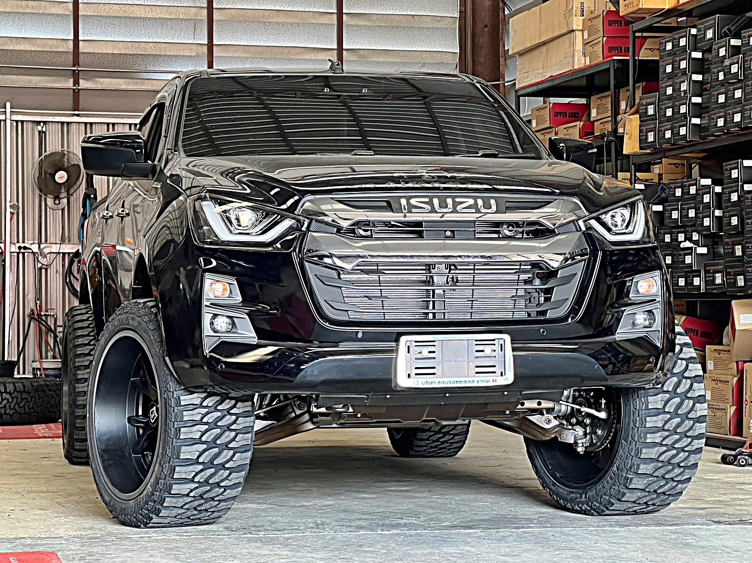 จัดเต็มชุดแต่ง ISUZU D-MAX V-CROSS