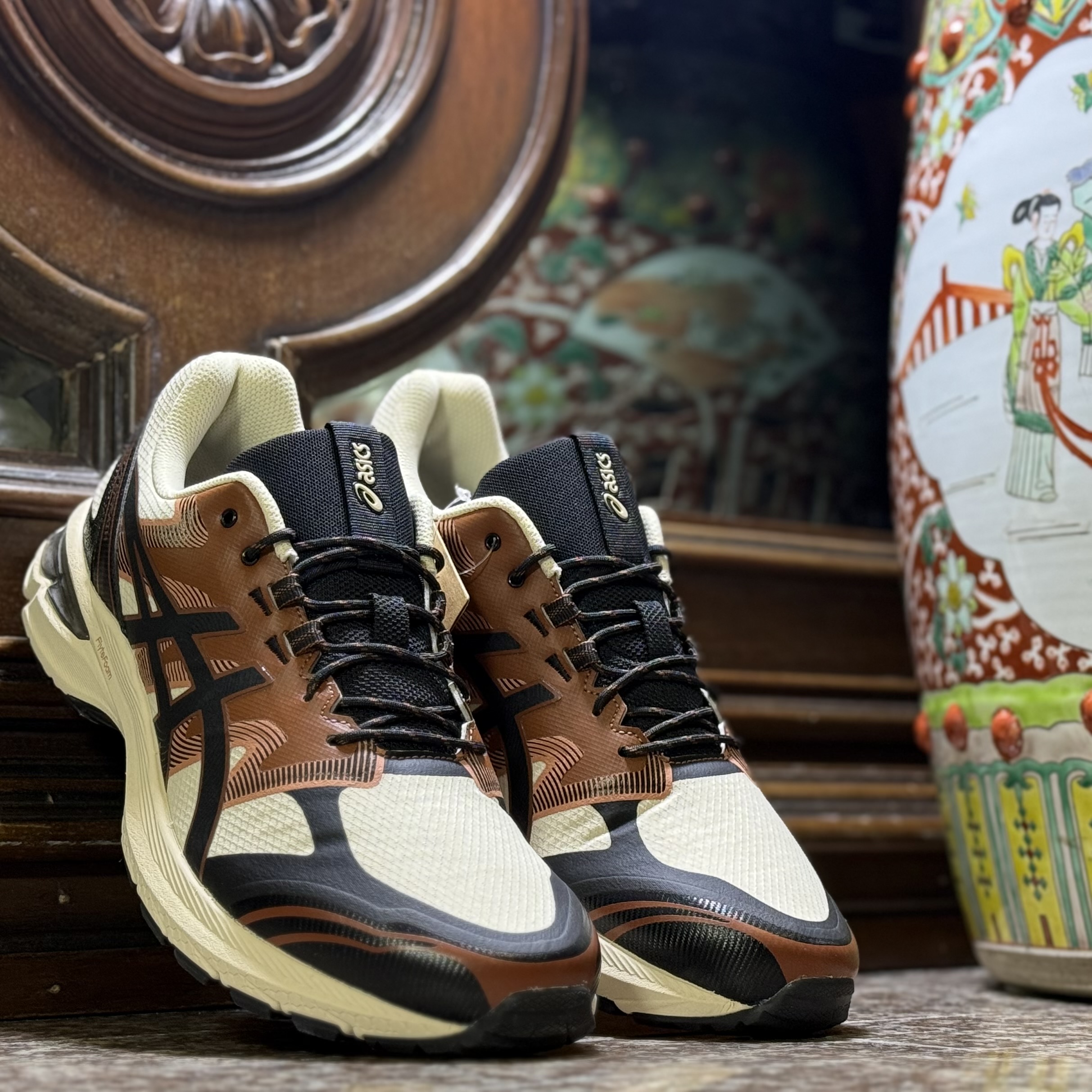 รองเท้า ASICS Gel Terrain ‘Vanilla/Black’ (M10/10.5US)