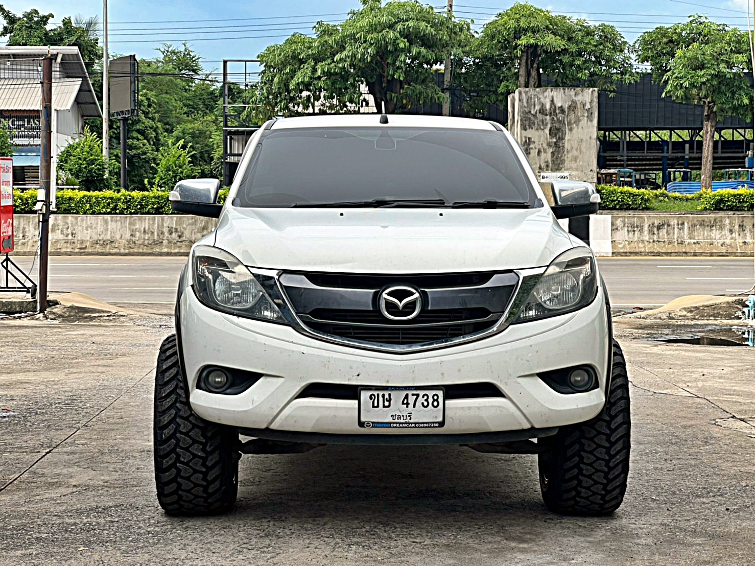 ตัวอย่างการแต่งรถแนวเมกา สำหรับ MAZDA