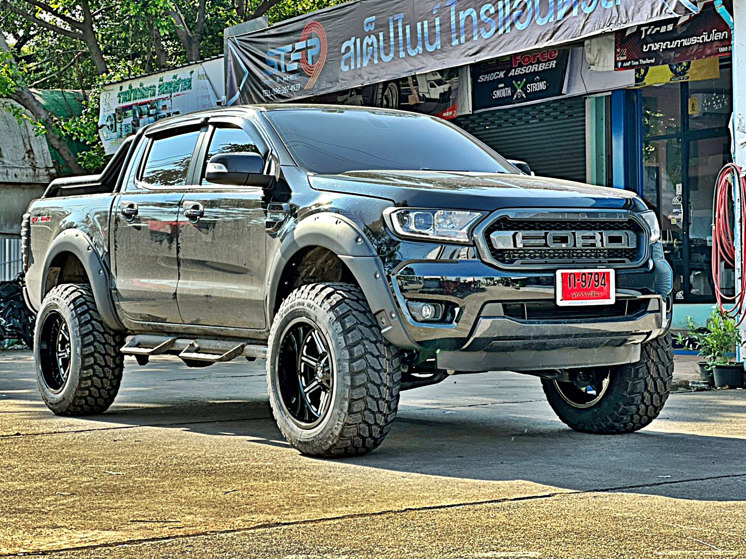 FORD FX4MAX จัดทรงเมกา ที่ STEP9
