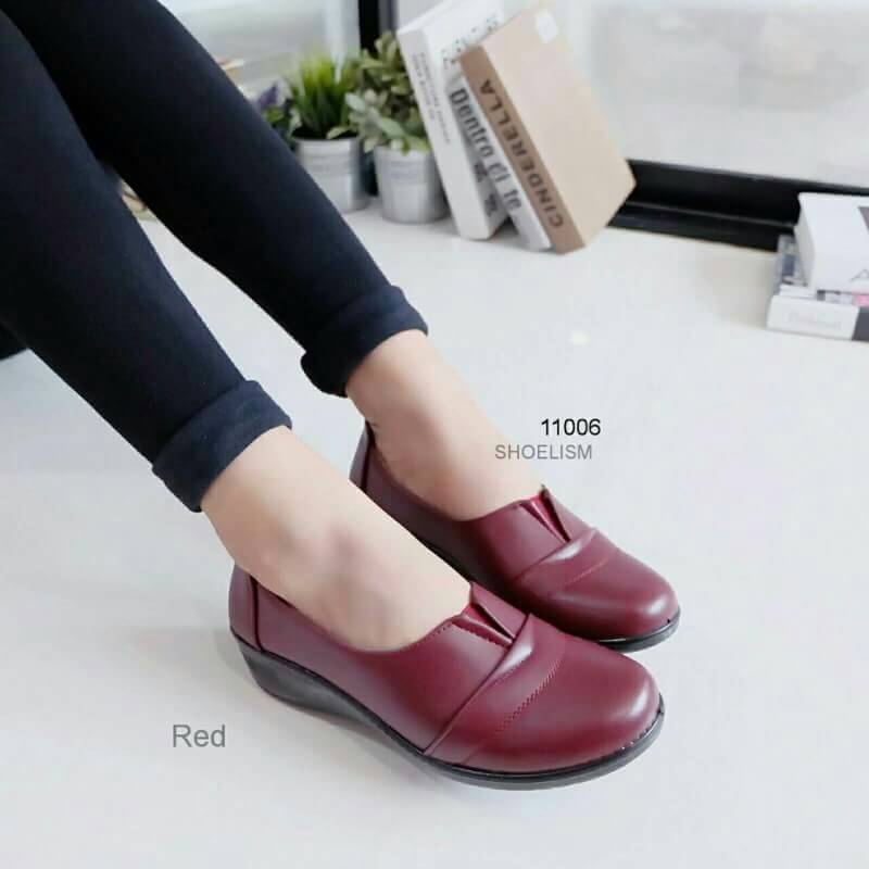 รองเท้าคัชชู เพื่อสุขภาพเท้า