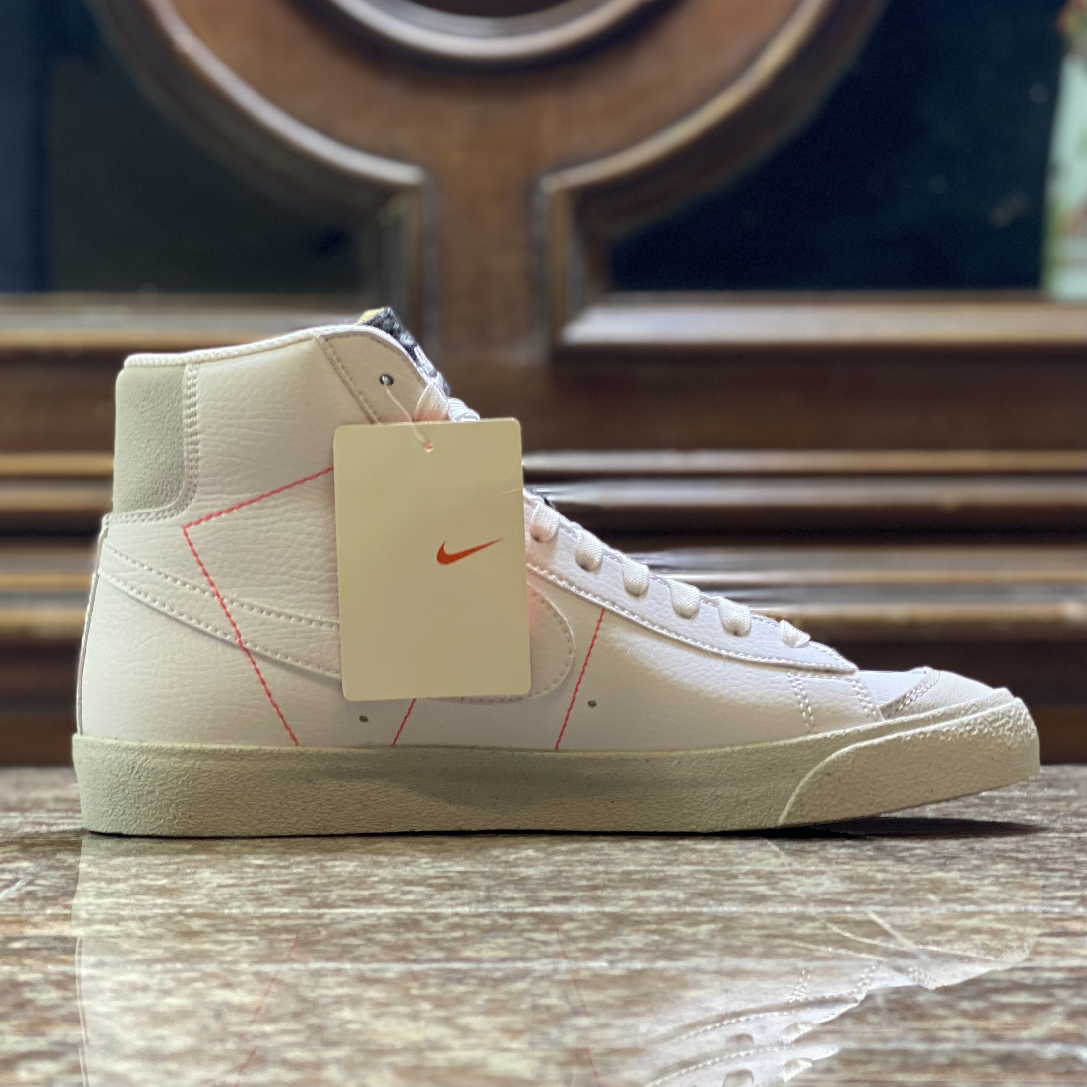 รองเท้า Nike Blazer 77 Mid ‘Vintage’ (M9US)