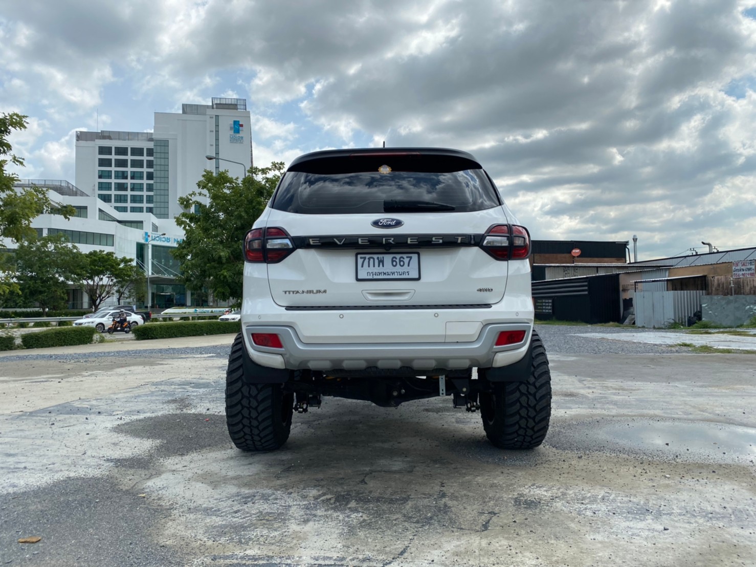 FORD EVEREST ยก6นิ้ว จัด FULLSET ที่ STEP9