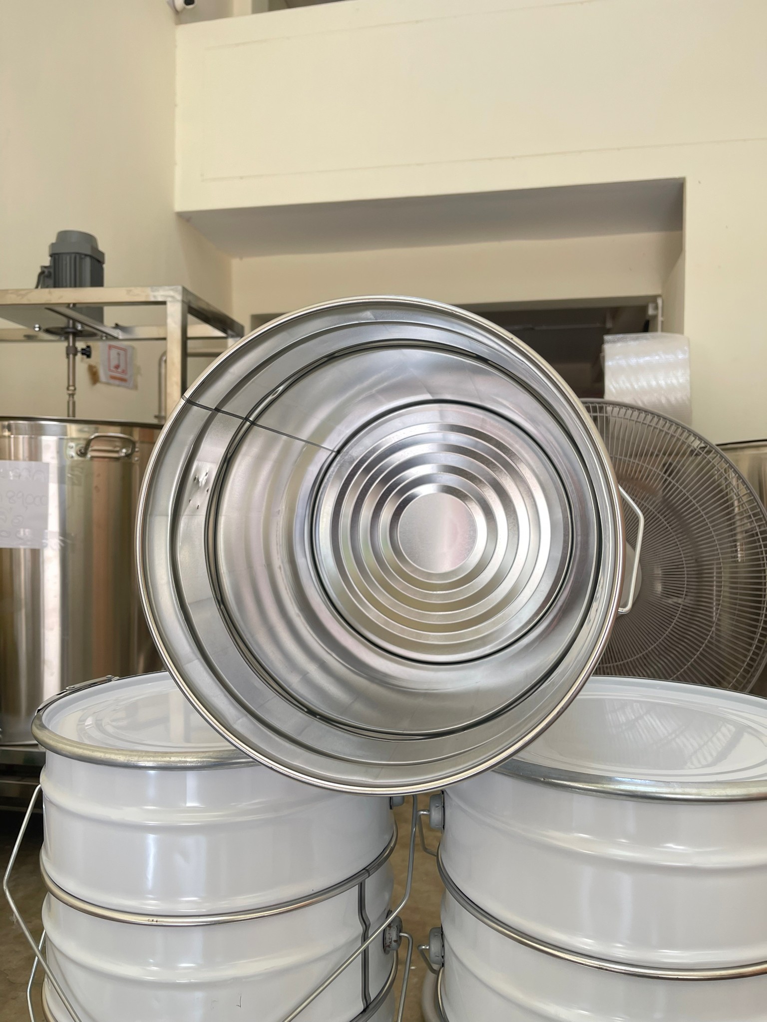 ถังเหล็ก ถังสี ถังกาว ถังเคมีเหล็ก 10L 18L 20L MKTY