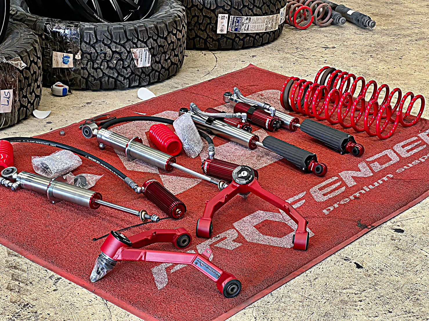 TOYOTA FORTUNER LEGENDER แต่งทรงเมกาที่ STEP9