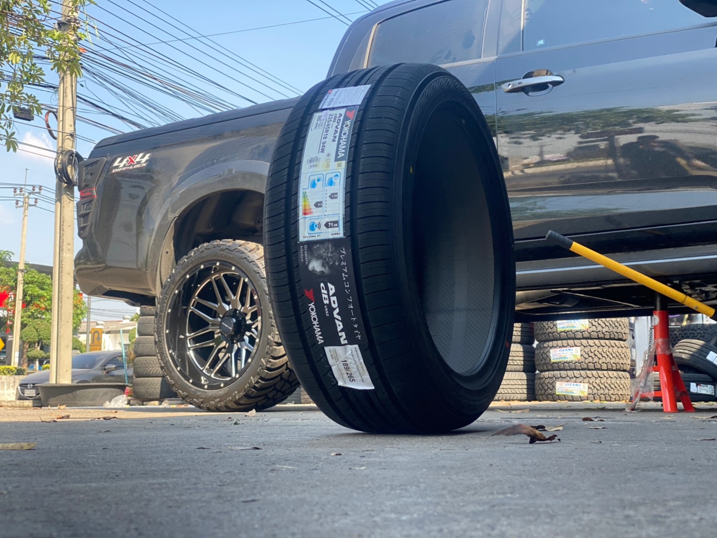 YOKOHAMA ADVAN DB V552 235/45-18 ราคาพิเศษที่ STEP9