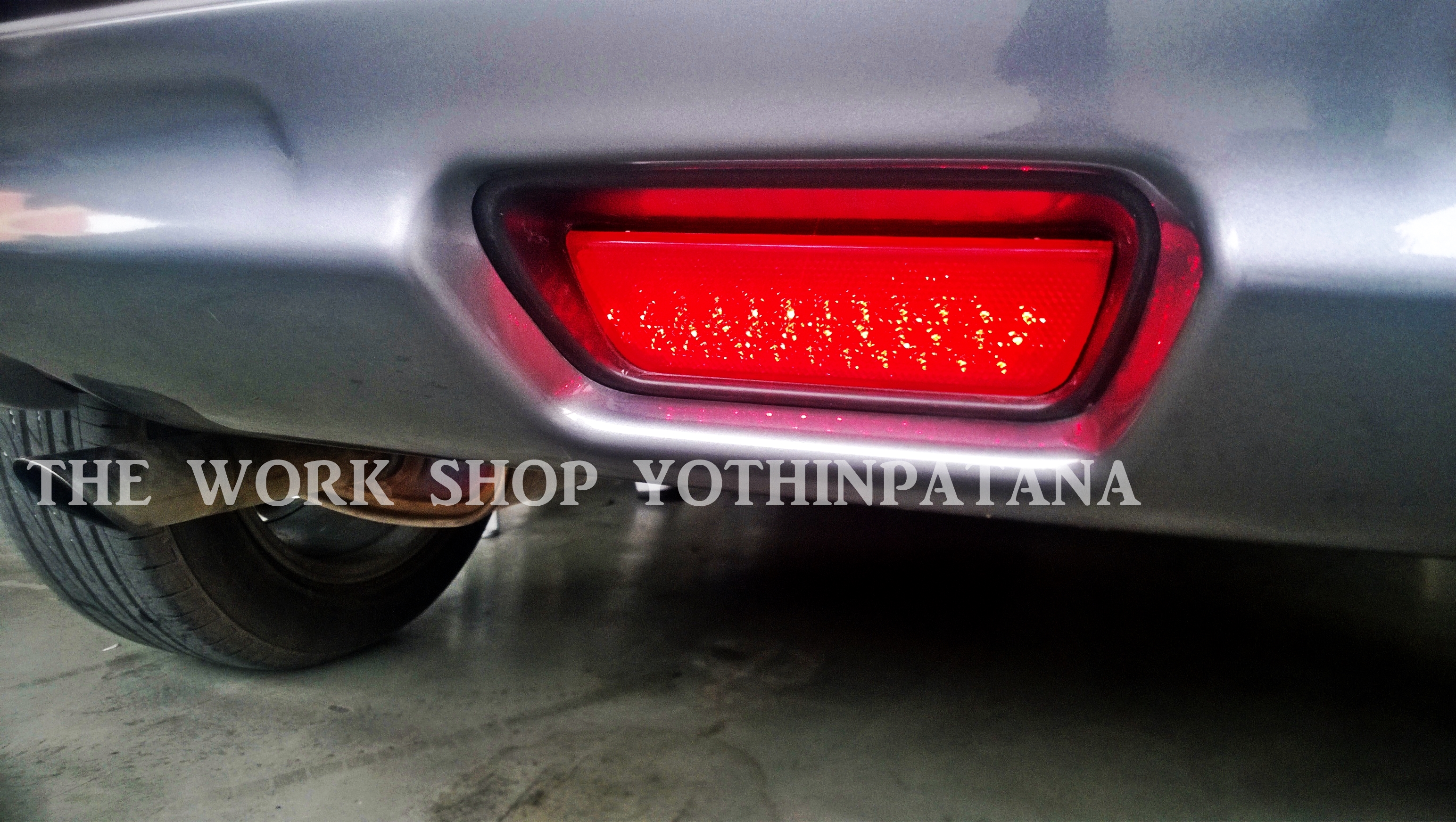 LED 3nd Brake Light for Nissan JUKE (ไฟเบรคดวงที่ 3, ไฟหรี่)