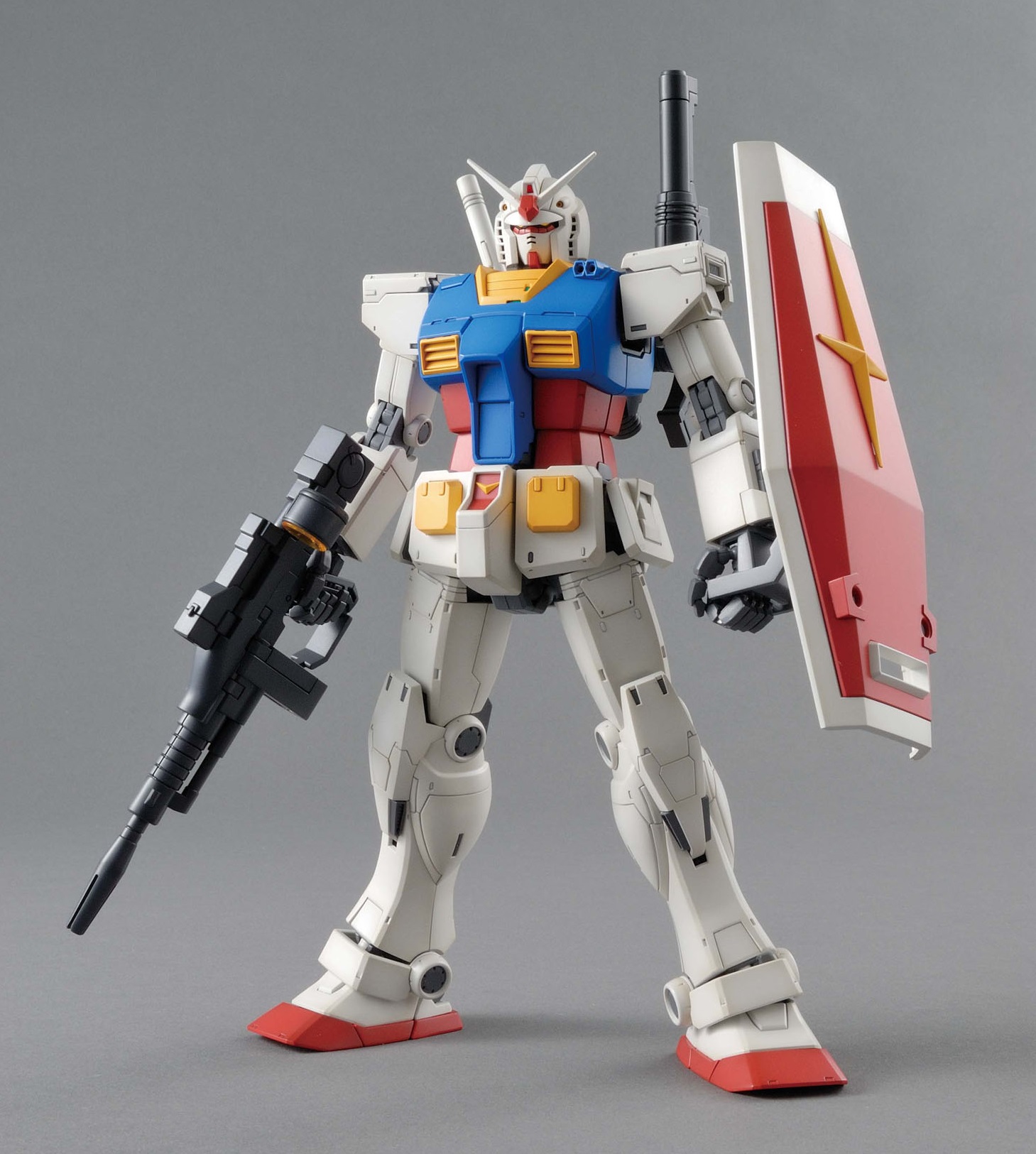 MG 1/100 RX-78-02 GUNDAM (THE ORIGIN)