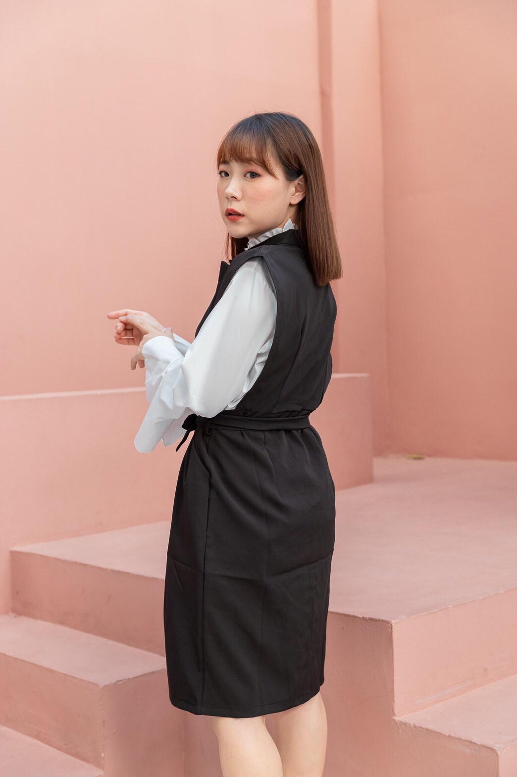 ชุด set เสื้อกระโปรงสุดเก๋