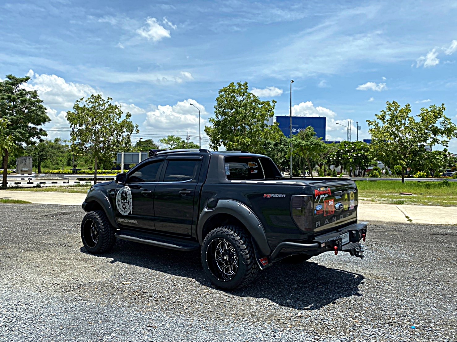 FORD WILDTRACK ทรงเมกา