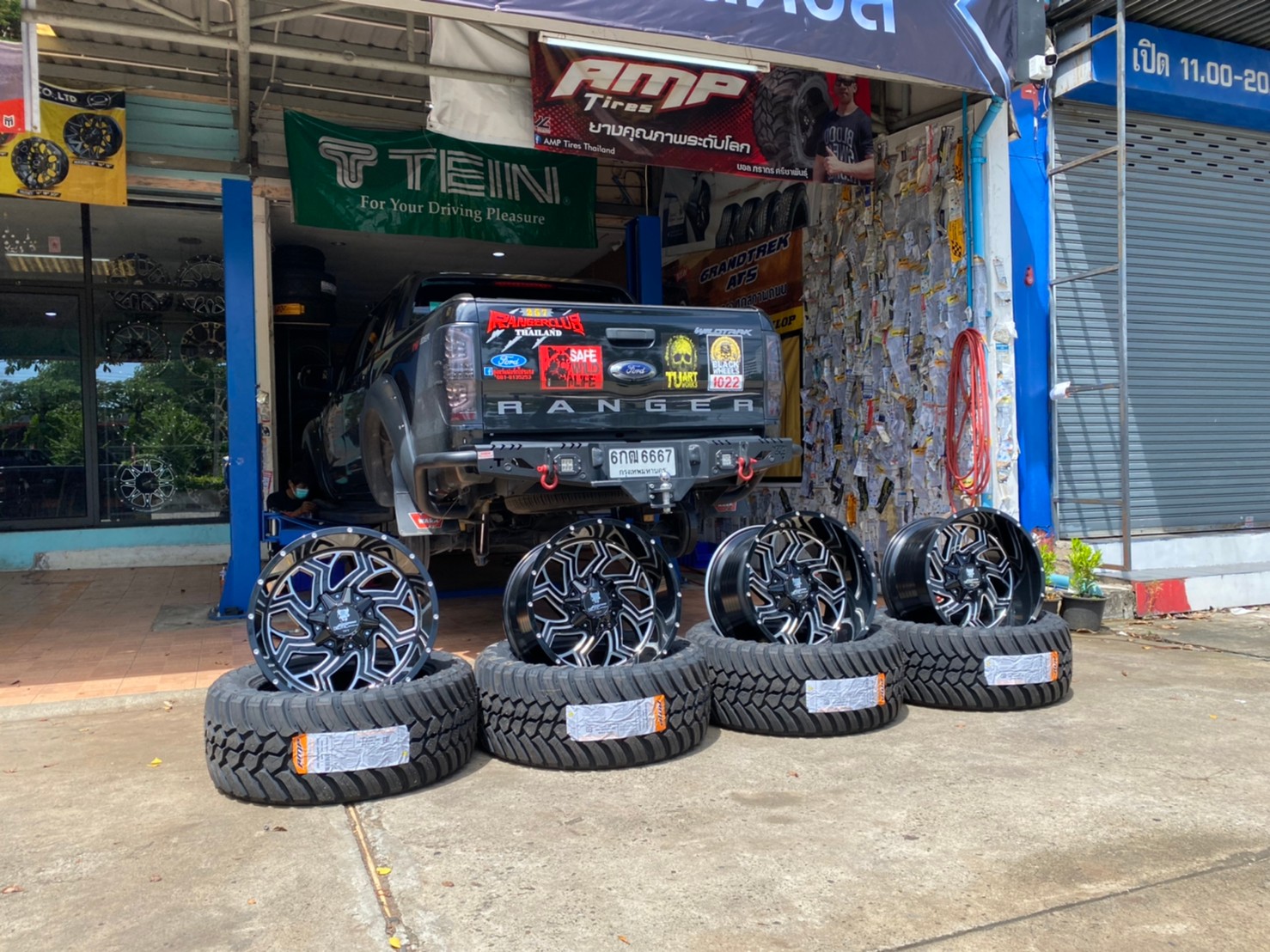 FORD WILDTRACK ทรงเมกา