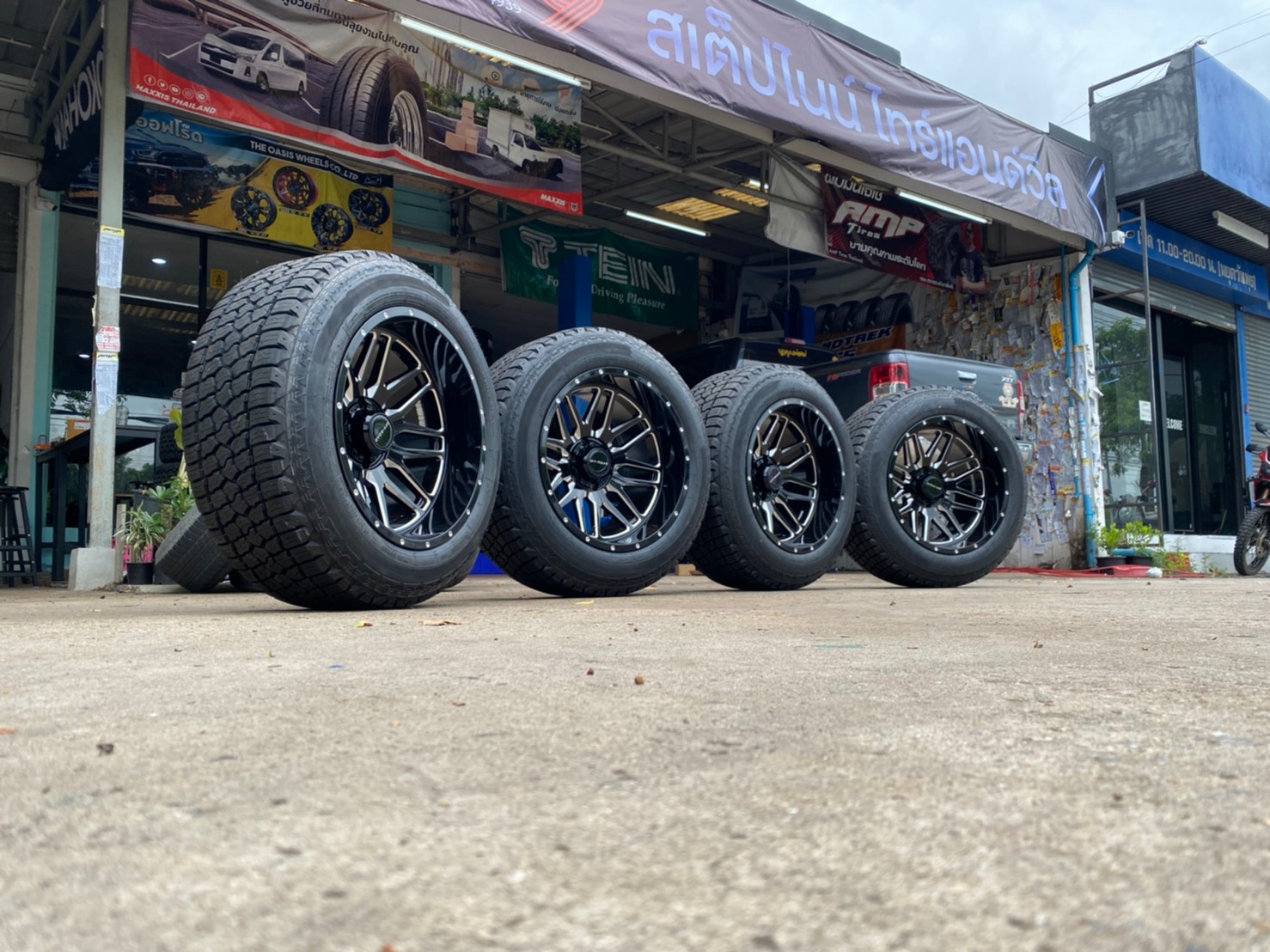 FORD ทรงเมกา ล้อเทพลึกสุดตาราง