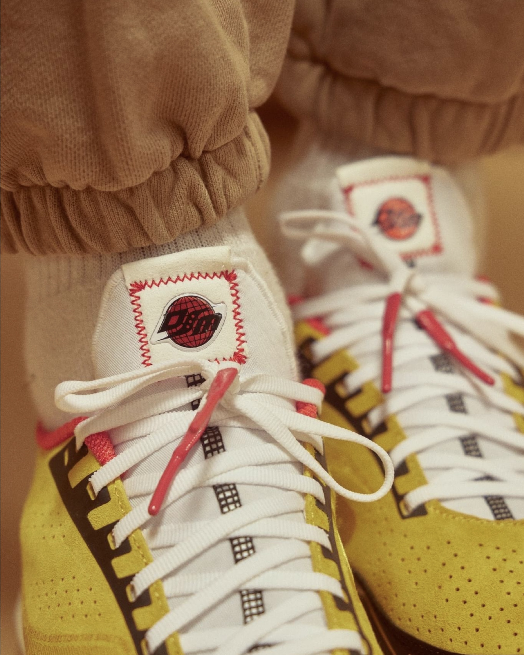 รองเท้า Saucony X Diet Starts Monday Endorphin Pro ‘EXCLUSIVE’ (M8US)