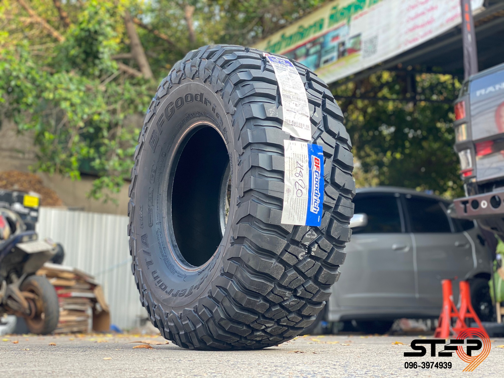 BF GOODRICH KM3 33X12.5R15 ราคาถูก ต้อง STEP9 เท่านั้น