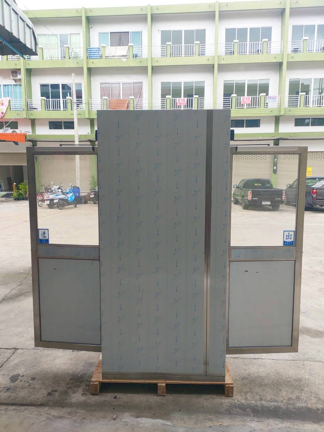 ตู้เป่าลมทางเข้าห้องคลีนรูม Air Shower BFS-FLS