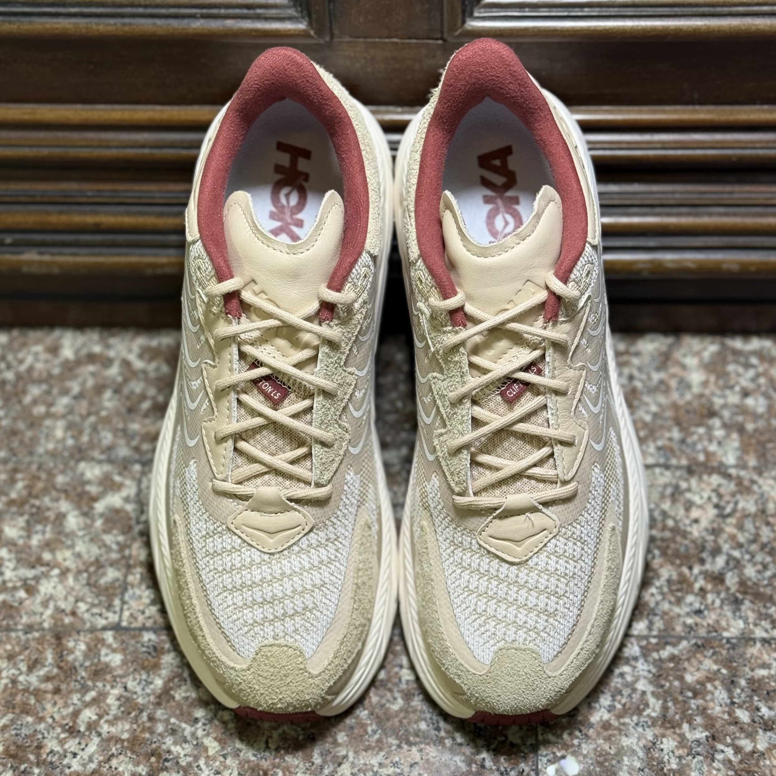 รองเท้า HOKA Clifton LS ‘EXCLUSIVE’ (M8/8.5/10US)