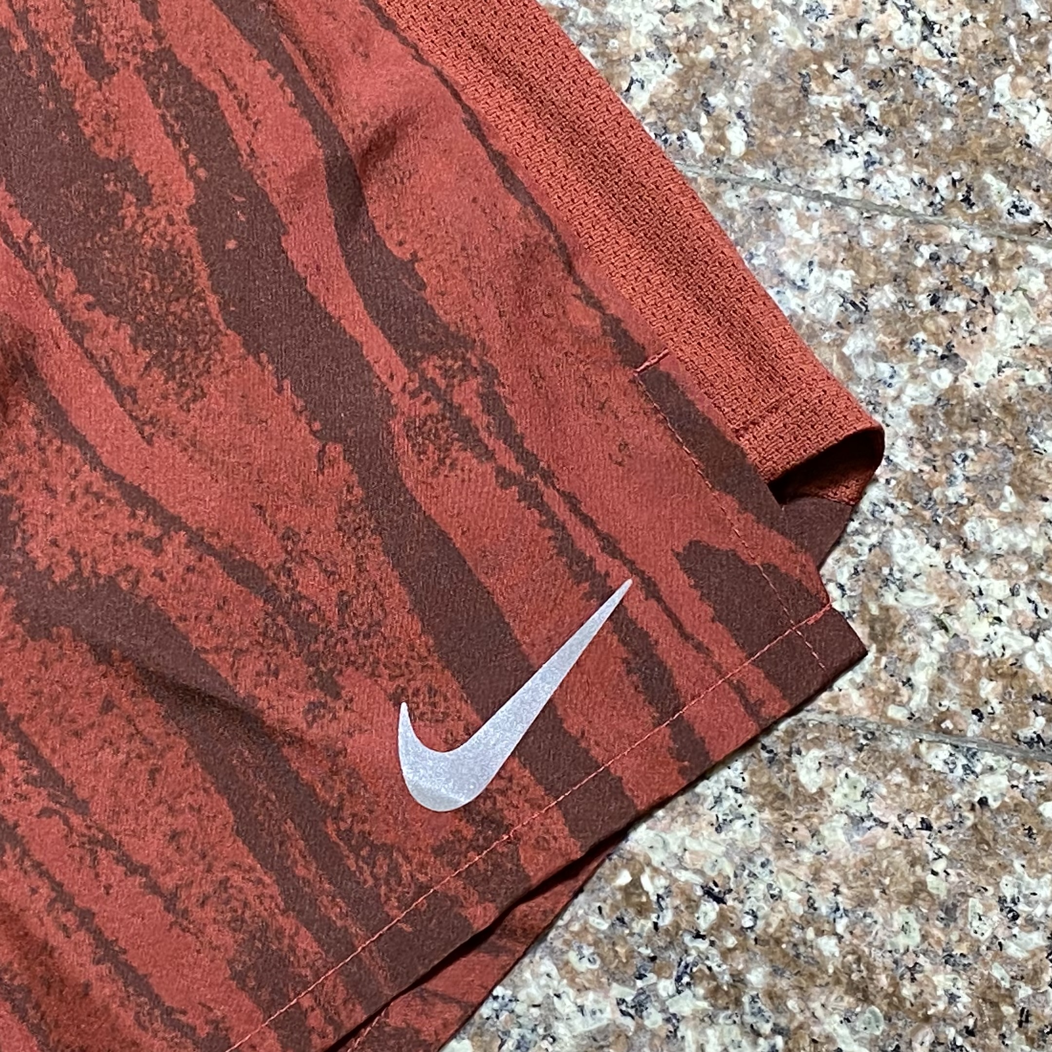 กางเกงวิ่ง Nike Challenger 5” Running Shorts (L)