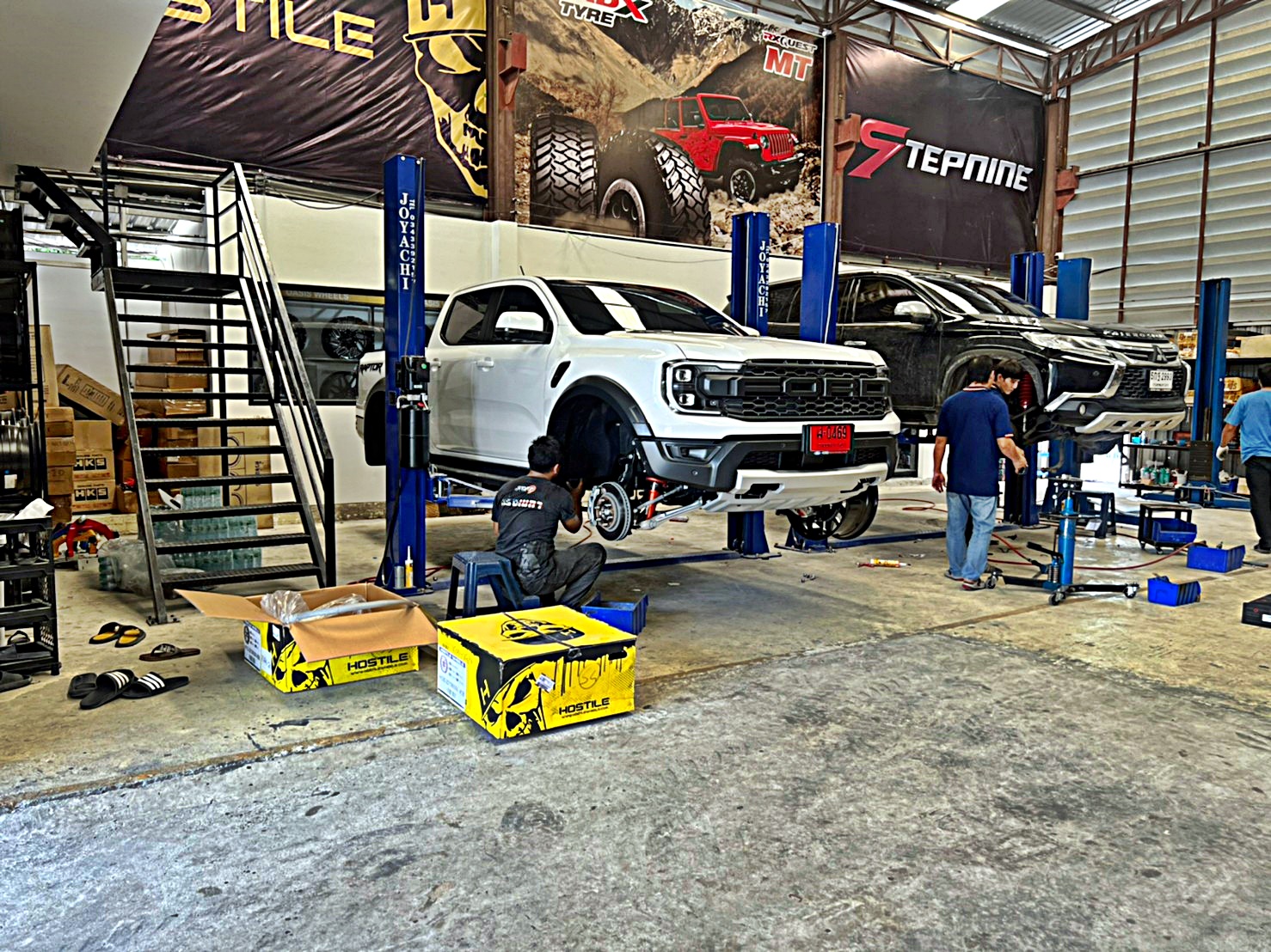 #FORD_RAPTOR_NEXTGEN จัดทรงเมกาที่ STEP9