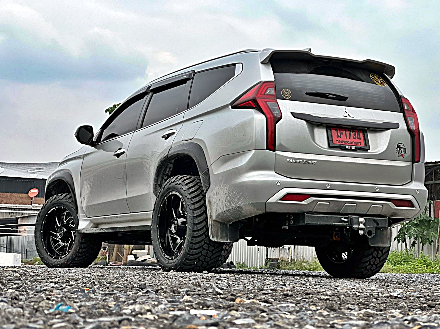 PAJERO ทรงเมกา ของพี่ปู_มลิกา_นักวอลเล่ย์_ทีมชาติไทย