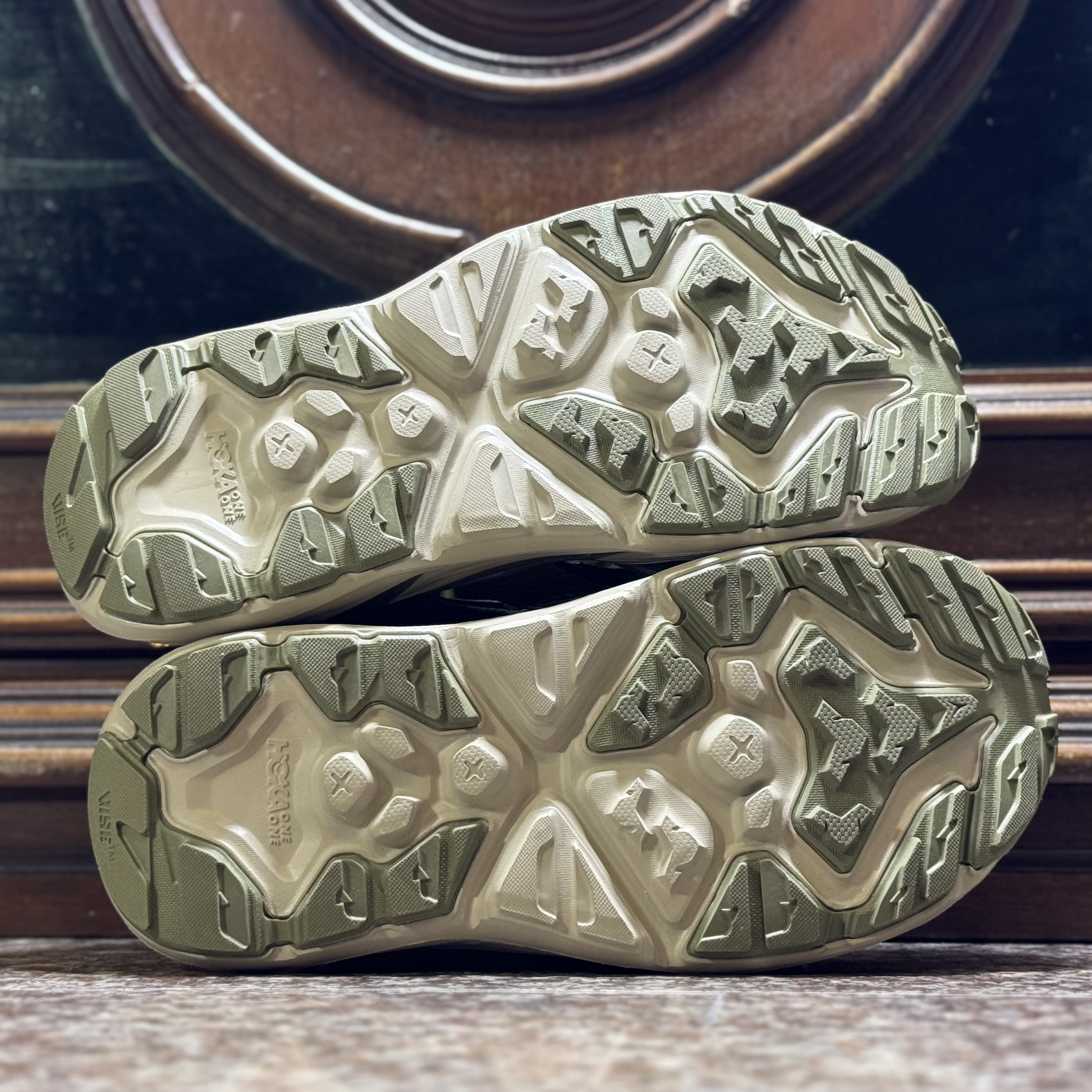 รองเท้า HOKA Hopara ‘Avocado’ (M11.5US)