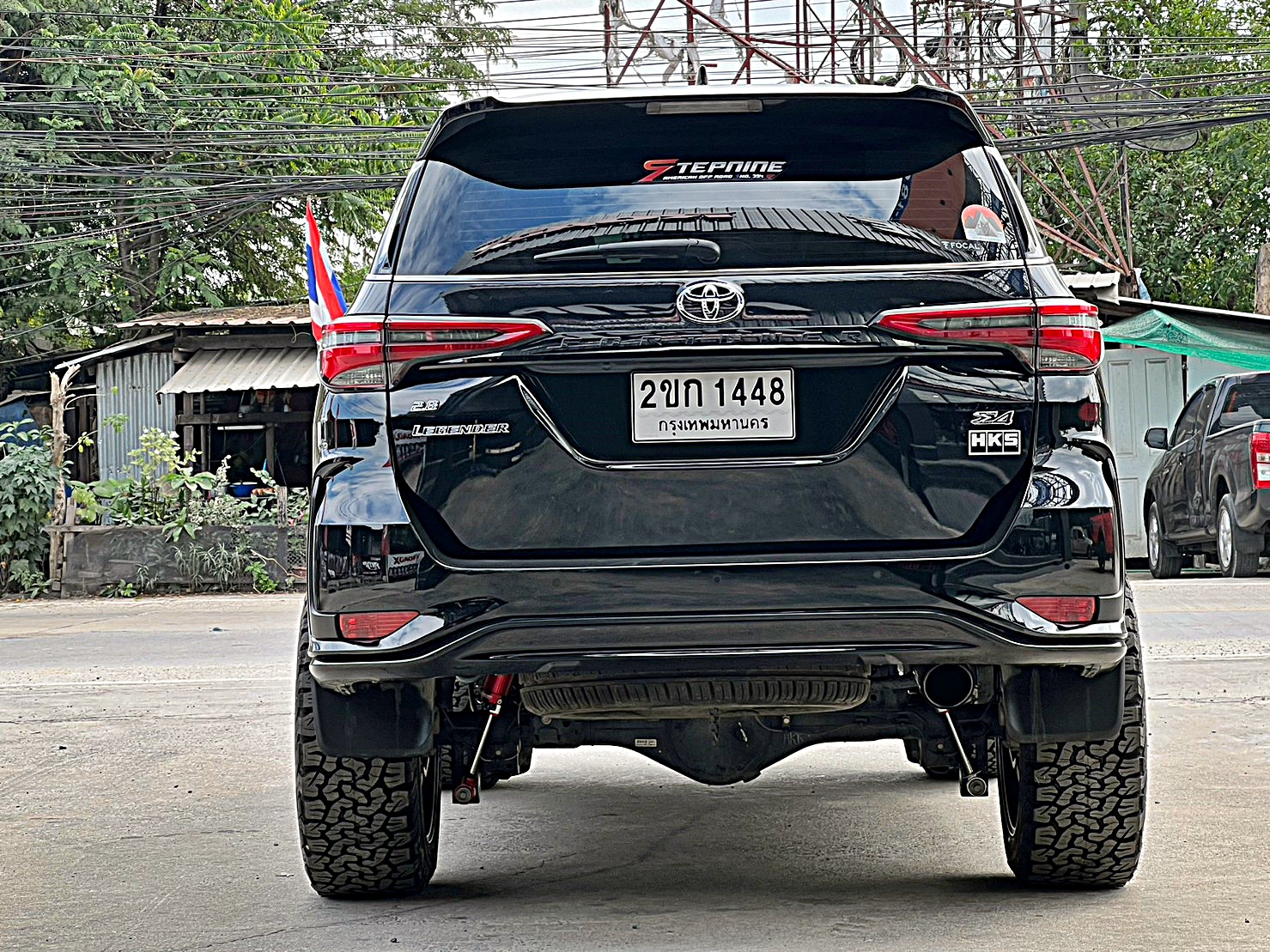 TOYOTA FORTUNER LEGENDER แต่งทรงเมกาที่ STEP9